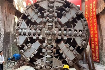 Đường hầm khiên Xingding của Tập đoàn Cục 12 Đường sắt Trung Quốc đã hoàn thà...